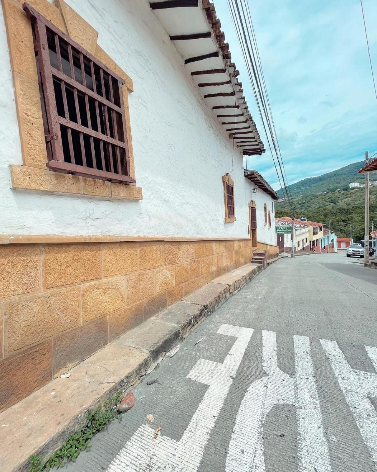 Hotel Casa Posada Don Chepe San Gil Εξωτερικό φωτογραφία